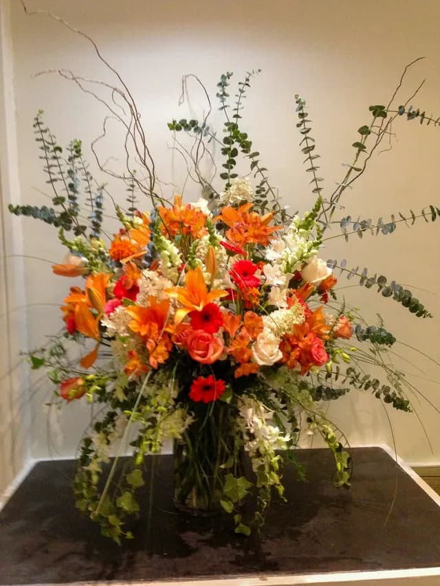Floral arrangement 40