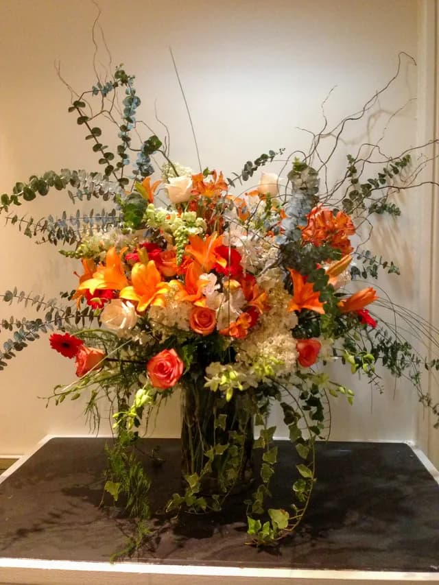 Floral arrangement 41